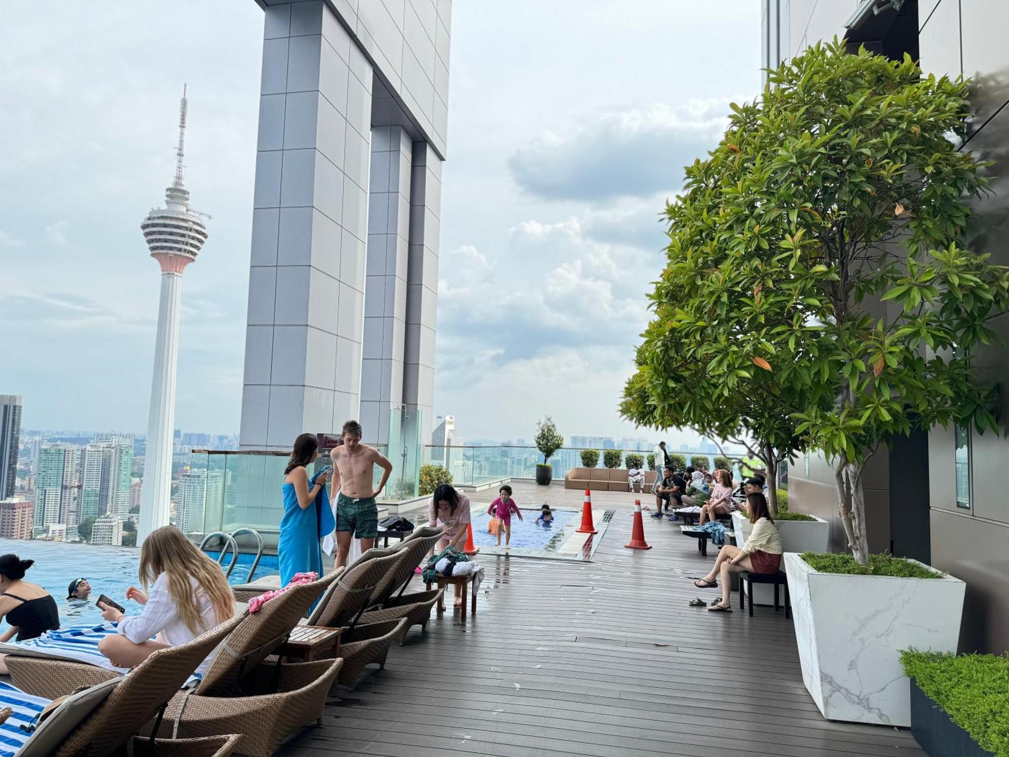 The Platinum Klcc By Crystal Pangsapuri *